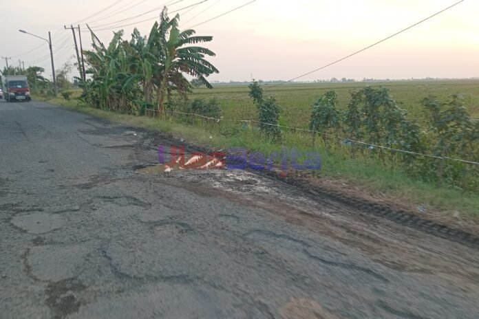 Picsart_25-08-09_00-06-50-599