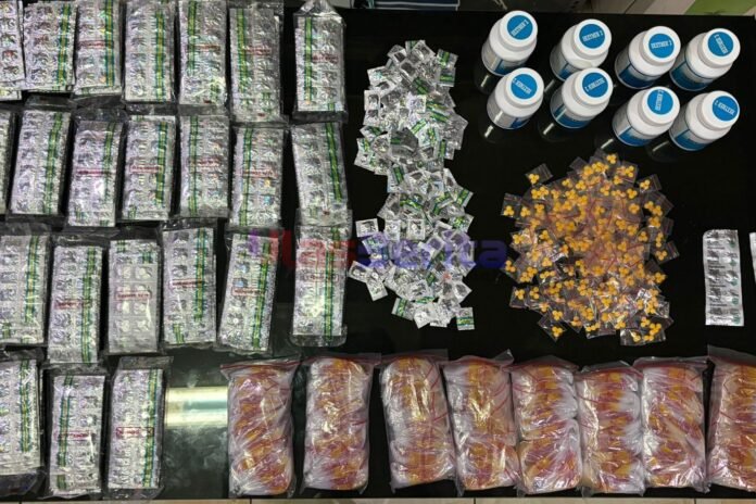 Picsart_25-08-22_21-19-09-005