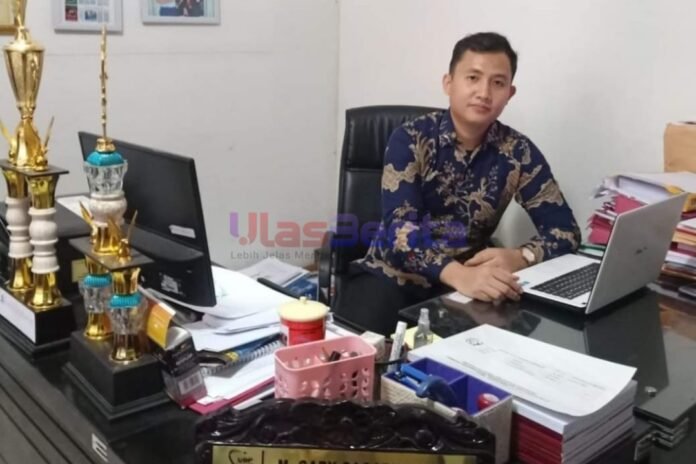 Picsart_25-10-18_19-30-12-803