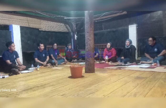 Picsart_25-12-19_22-04-52-238