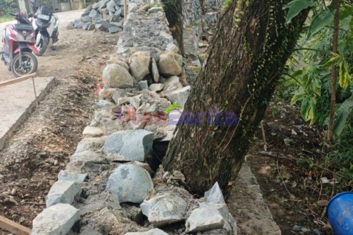 Picsart_25-12-27_10-36-51-397