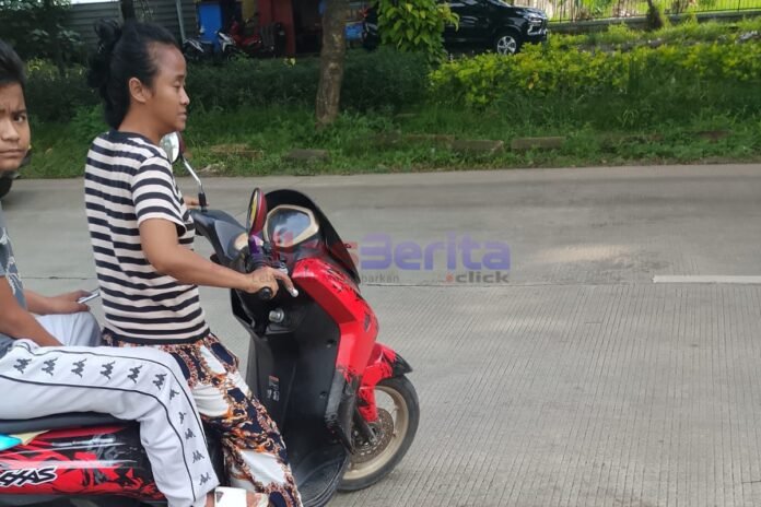 Picsart_26-02-22_00-31-51-471