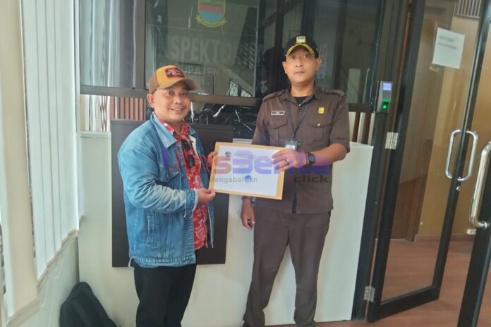 Picsart_26-02-24_19-18-58-909