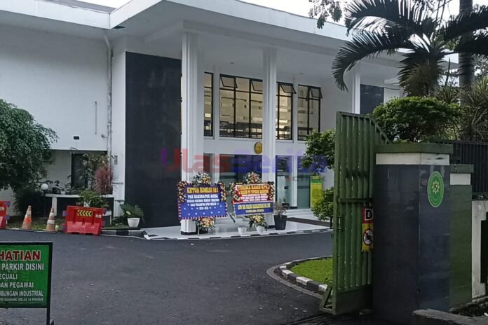 Picsart_26-04-08_08-31-36-157